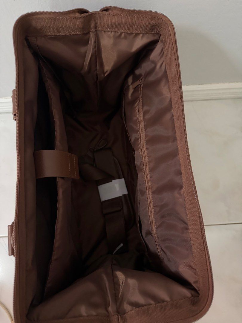 BEIS Mini Weekender (Category: Luggage) located in Binan City. Submitted by lv510 (Listing ID 1460589082, Image 3). Description: BRAND NEW. UNUSED. Still has tags. No scruffs or damages. RFS: I have this in beige. Not sure why I got brown, too. 😂.