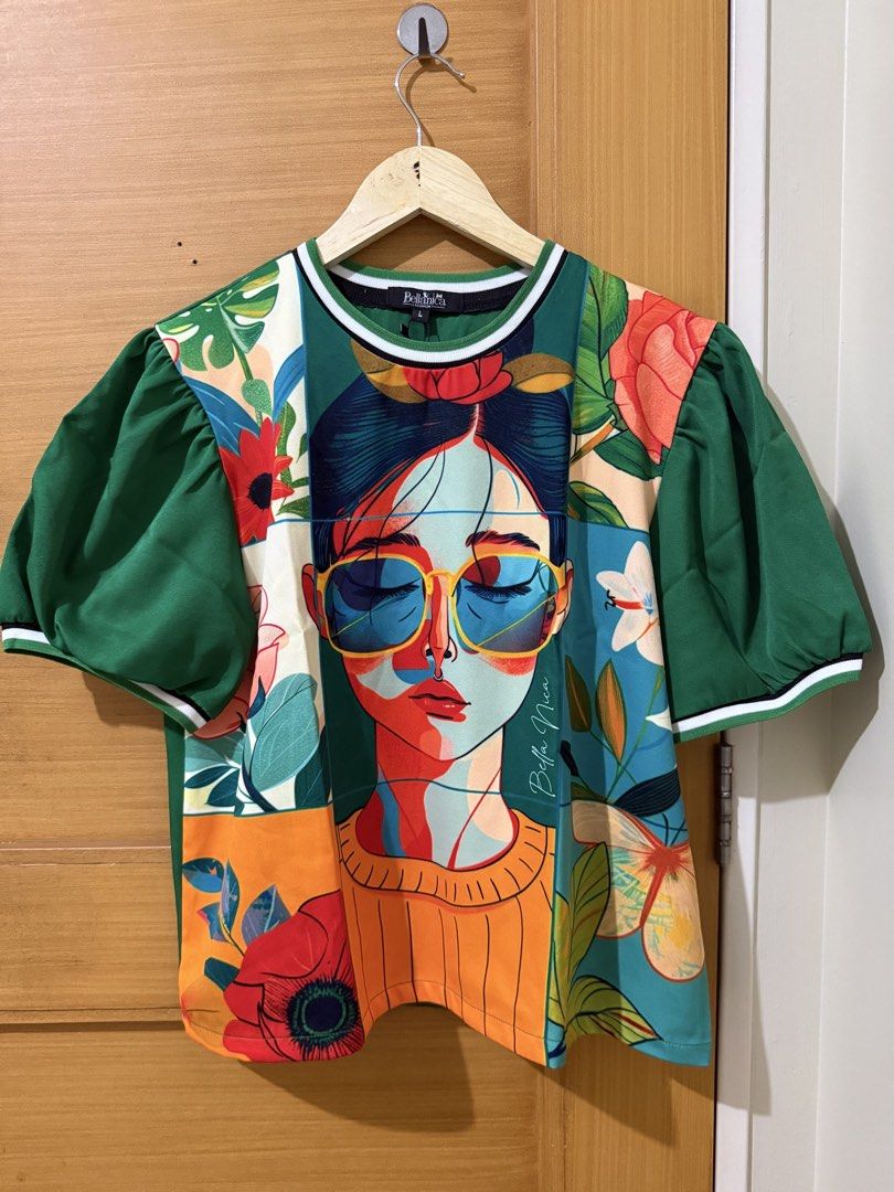 Bella Nica green blouse (Category: Blouses) located in Taguig. Submitted by happy.viascloset (Listing ID 1460693133, Image 1). Description: .