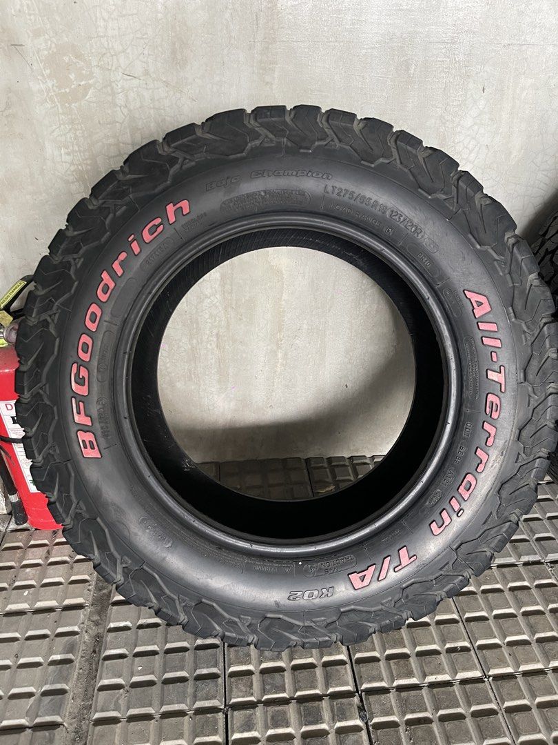 bfgoodrich 275/65 R18 (Category: Mags and Tires) located in Pasay City. Submitted by shaunpatrick (Listing ID 1460523056, Image 1). Description: - Brand: BFGoodrich - Model: All-Terrain T/A KO2 - Size: LT275/65 R18 - Type: All-Terrain Tires - Features: Aggressive tread for superior grip and durability - Condition: Excellent, ready for adventure.