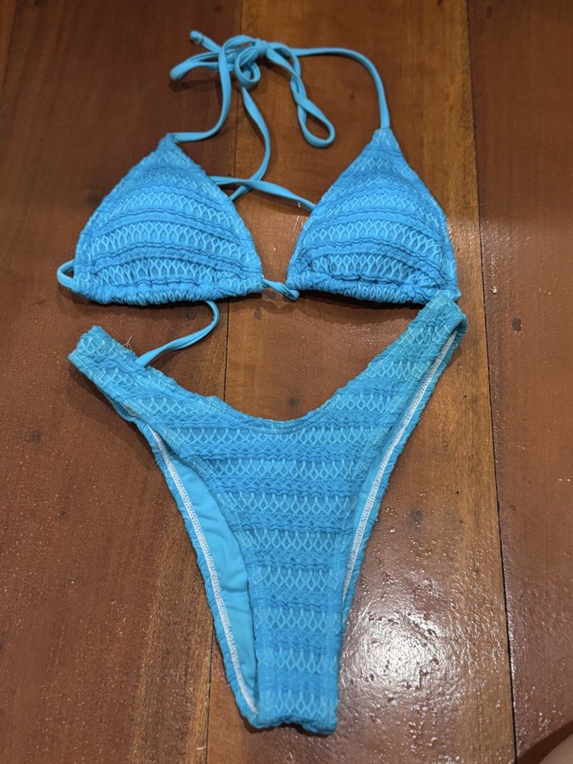 Bikini set (Category: Bikinis & Swimsuits) located in San Juan City. Submitted by lre_23 (Listing ID 1460619102, Image 1). Description: •Bikini set •Unique color • Padded top • Lightly used, no flaws .