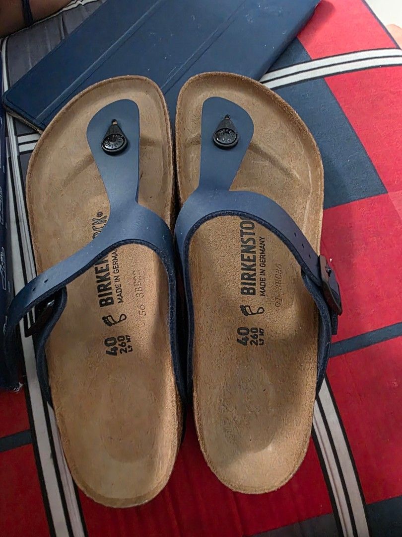 Birkenstock Gizeh Sandals Blue Size 40 (Category: Flats & Sandals) located in Valenzuela. Submitted by kaye201731 (Listing ID 1460507697, Image 1). Description: - Blue Birkenstock Gizeh sandals - Size 40 - Includes original box - Ideal for everyday wear - Comfortable and stylish.