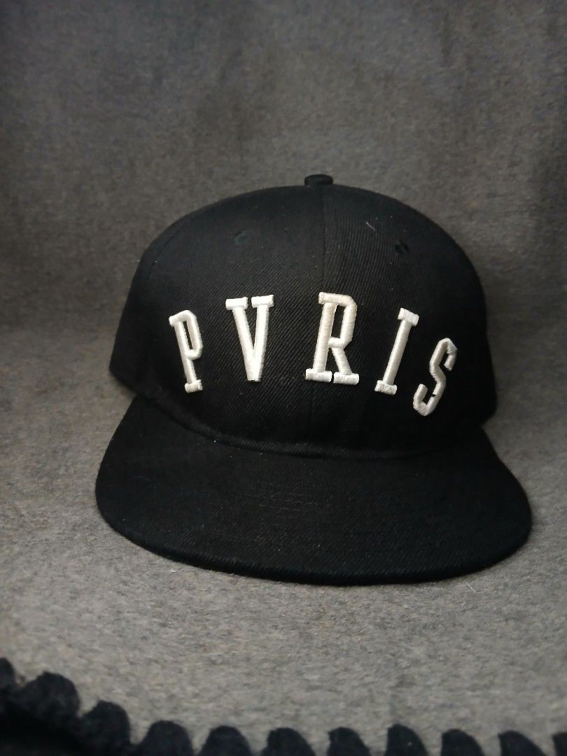 Black Cap with White "PARIS" Embroidery (Category: Caps & Hats) located in Caloocan City. Submitted by benthriftshp (Listing ID 1460682560, Image 1). Description: - Stylish black baseball cap - Features 'PARIS' embroidered in white on the front - Classic flat brim design - Snapback-style closure (hidden for a clean look) - Ideal for everyday casual wear - Makes a great souvenir adult size paris band 500+sf.
