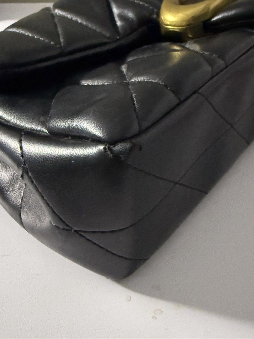 NEGOTIABLE Black COACH quilted tabby bag (Category: Luxury Bags & Wallets) located in Quezon City. Submitted by lvxmn (Listing ID 1460650437, Image 2). Description: - check pics for signs of use - nego for sure buyer!.