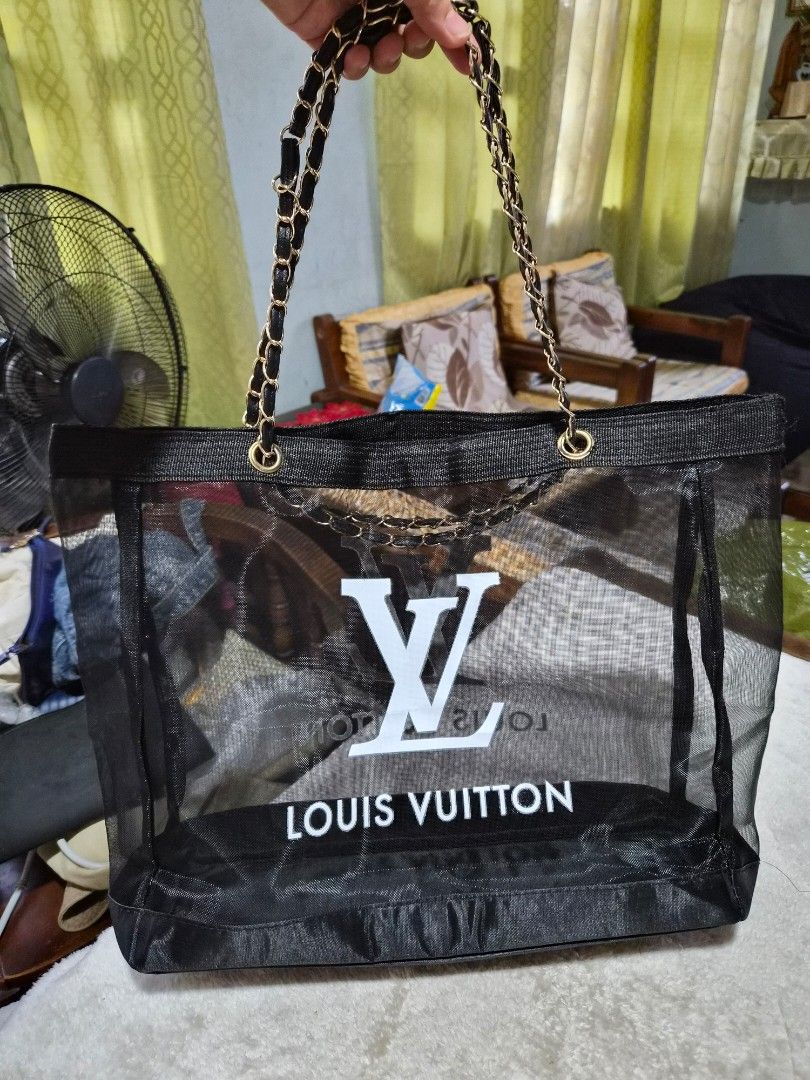 Black Mesh tote bag (Category: Tote Bags) located in Mandaue City. Submitted by chuchi152615 (Listing ID 1460630361, Image 3). Description: .