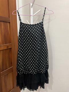(Category: ) located in . Submitted by warm.secondchancefits (Listing ID 1460605358, Image 1). Description: .