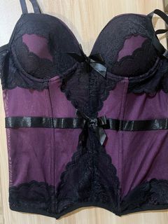 (Category: ) located in . Submitted by kyz_closet (Listing ID 1460706117, Image 1). Description: .