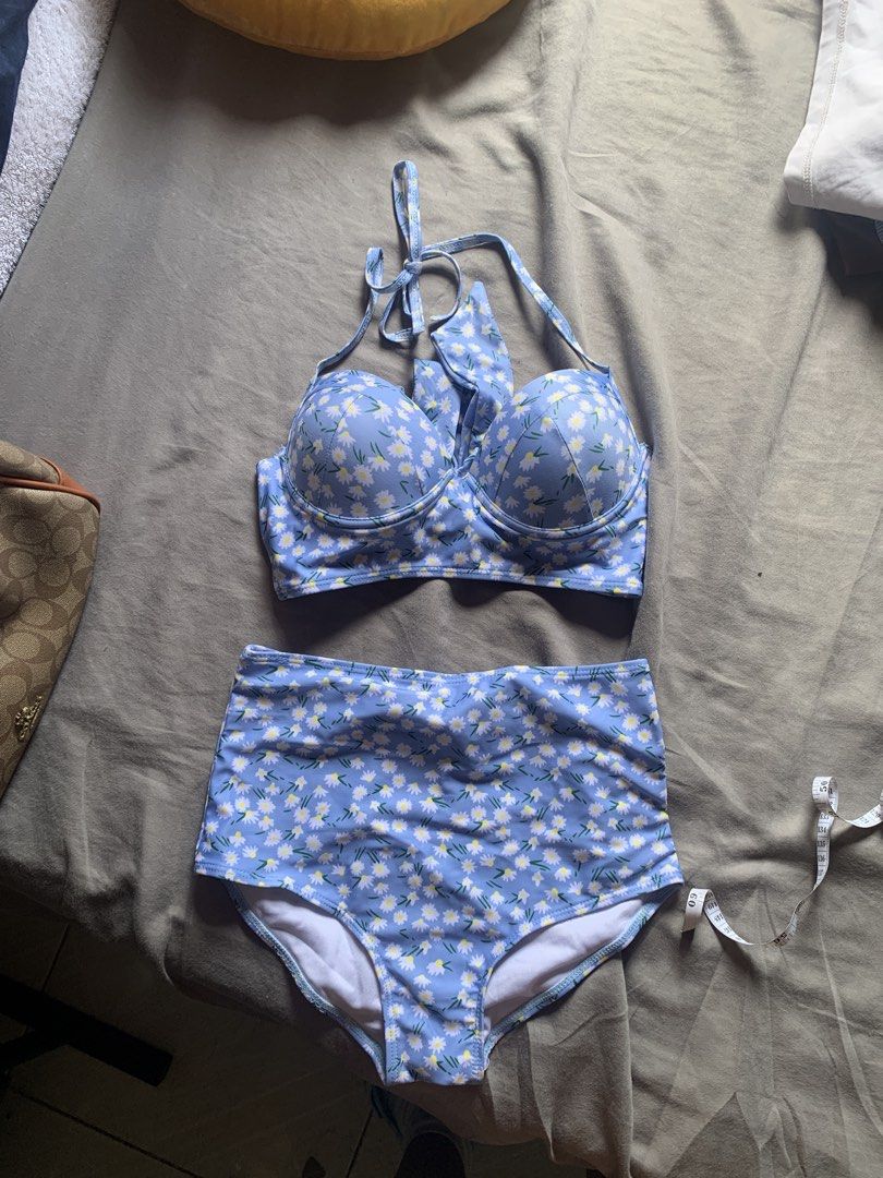 Blue two-piece swimsuit (Category: Bikinis & Swimsuits) located in Manila. Submitted by prettygirlshophere (Listing ID 1460553730, Image 1). Description: - selling this for my cousin kasi di niya to nasuot haha - 38 bust sizee.