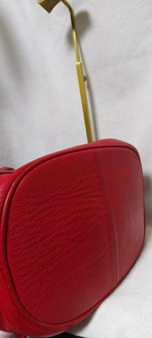 BODEN REAL LEATHER DRAWSTRING Two-way bucket bag (Category: Cross-body Bags) located in Baguio. Submitted by amagenbagsfashionshop (Listing ID 1460676924, Image 3). Description: Boden Real Leather Drawstring Two-Way Bucket bag This Boden bucket bag is crafted from genuine pebbled leather in a beautiful cherry red color, making it a standout accessory for any outfit. 👜 Details: • Genuine Pebbled Leather • Color: Cherry Red • Drawstring closure wi