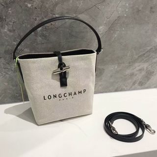 （分類：）位於 。 由 meetyoutkl 提交（商品編號 1460599332，圖片 1）。簡介： 。