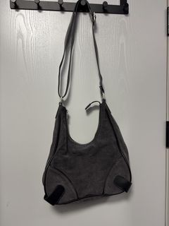 （分類：）位於 。 由 imlegitbroke 提交（商品編號 1460602156，圖片 1）。簡介： 。