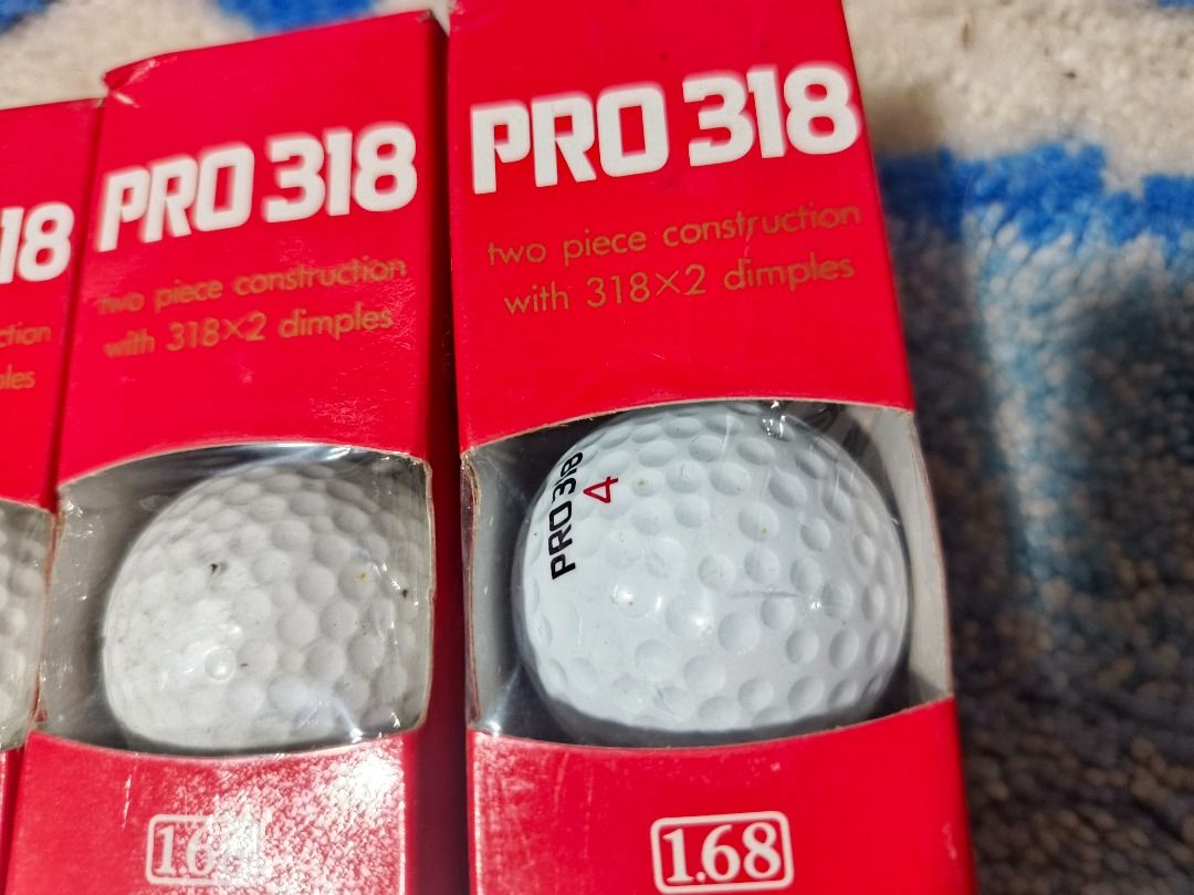 Bridgestone Pro 318 & Pinnacle Golf Balls (Category: Golf) located in San Leonardo. Submitted by burgossanleonardo.12345 (Listing ID 1460621777, Image 3). Description: - Set of Bridgestone Pro 318 golf balls (3 balls total, 1 per box) - Includes a box of Pinnacle golf balls (2 balls total) - Perfect for your next round of golf - Great value for money.