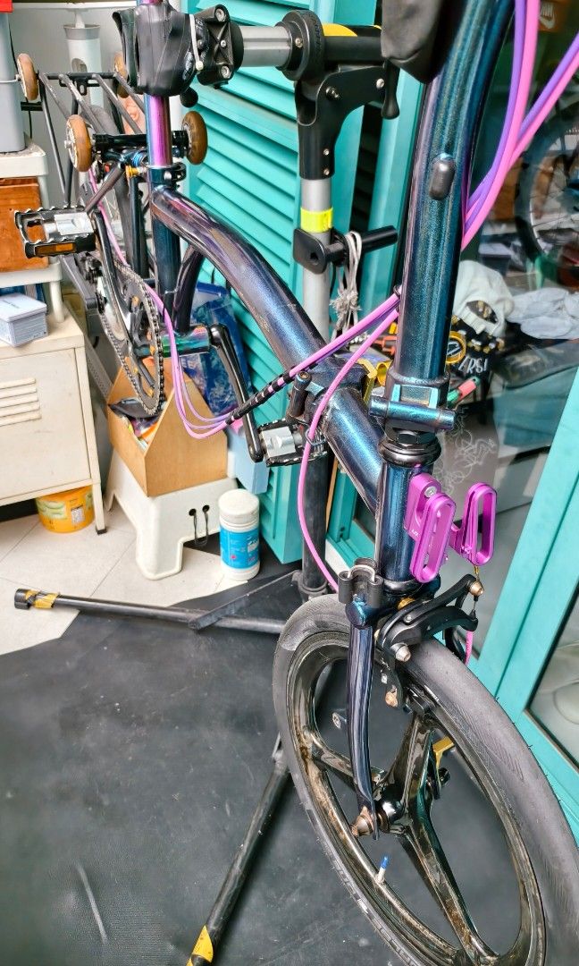 Brompton Cables (Category: Bicycles) located in Singapore. Submitted by shifu_at_bartley (Listing ID 1460627921, Image 2). Description: Change of cable due to rusts, wear&tear, change handlebar or just want that color to match your theme ? Service labour cost $30 cables not included. eg trim length. $70 if i provide all material, mainly black Jegwire. Other colors to chat. current red, orange, blue, pink, lime green and half white PIKES, 3sixty, 