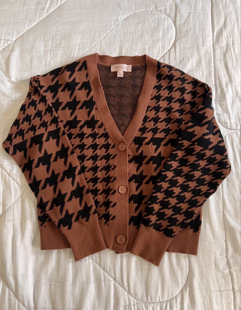 Brown and Black Philosophy Cardigan (Category: Coats, Jackets and Outerwear) located in Taguig. Submitted by gingerderp (Listing ID 1460569418, Image 1). Description: Comfiest material and can be used with so many pieces! Great for fall and has unique design and pattern :) .