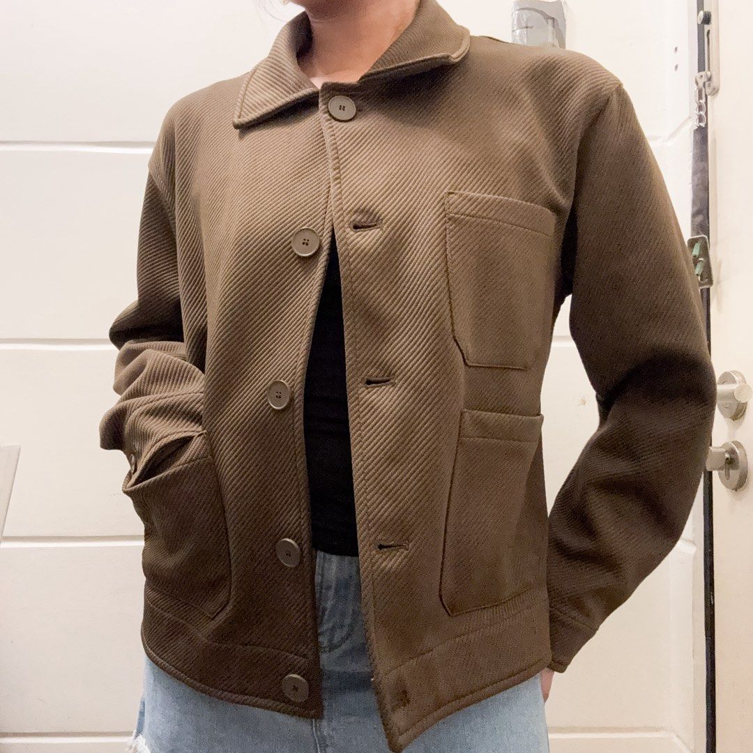 Brown Textured Button-Up Jacket (Category: Coats, Jackets and Outerwear) located in Manila. Submitted by jemmmandes (Listing ID 1460568146, Image 3). Description: - Mens Jacket / unisex - Model Size: Small Body Frame.