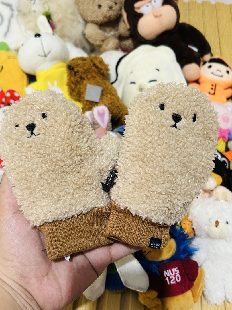 Bundle Charms and Others (Category: Everything Else Others) located in San Jose. Submitted by arianecald10996 (Listing ID 1460537308, Image 2). Description: May mga bago. May need wash po. Pero lahat bentable. Free yung nasa 2nd pic. As Is 42pcs.