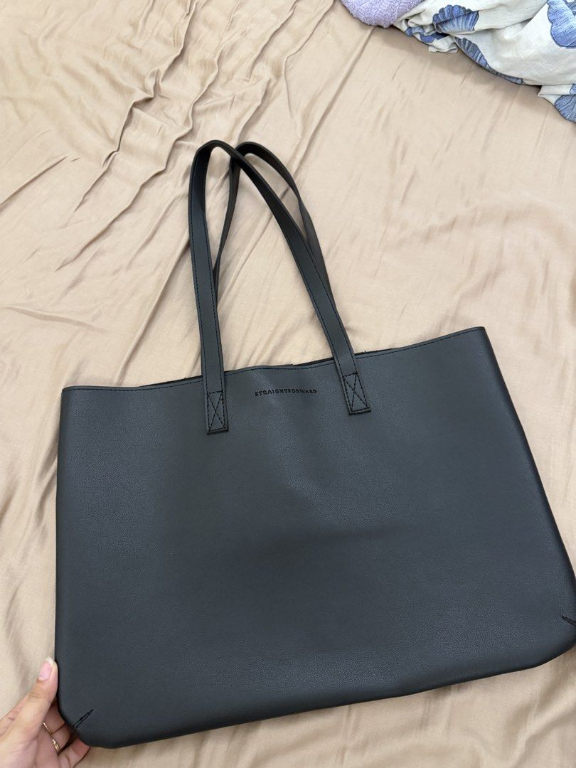 Bags Bundle of 3 (Category: Shoulder Bags) located in Manila. Submitted by yelvillafranca (Listing ID 1460599369, Image 2). Description: Gap Floral Bag - very good condition Straightforward - like new Mossdoom - has flaw at the back.