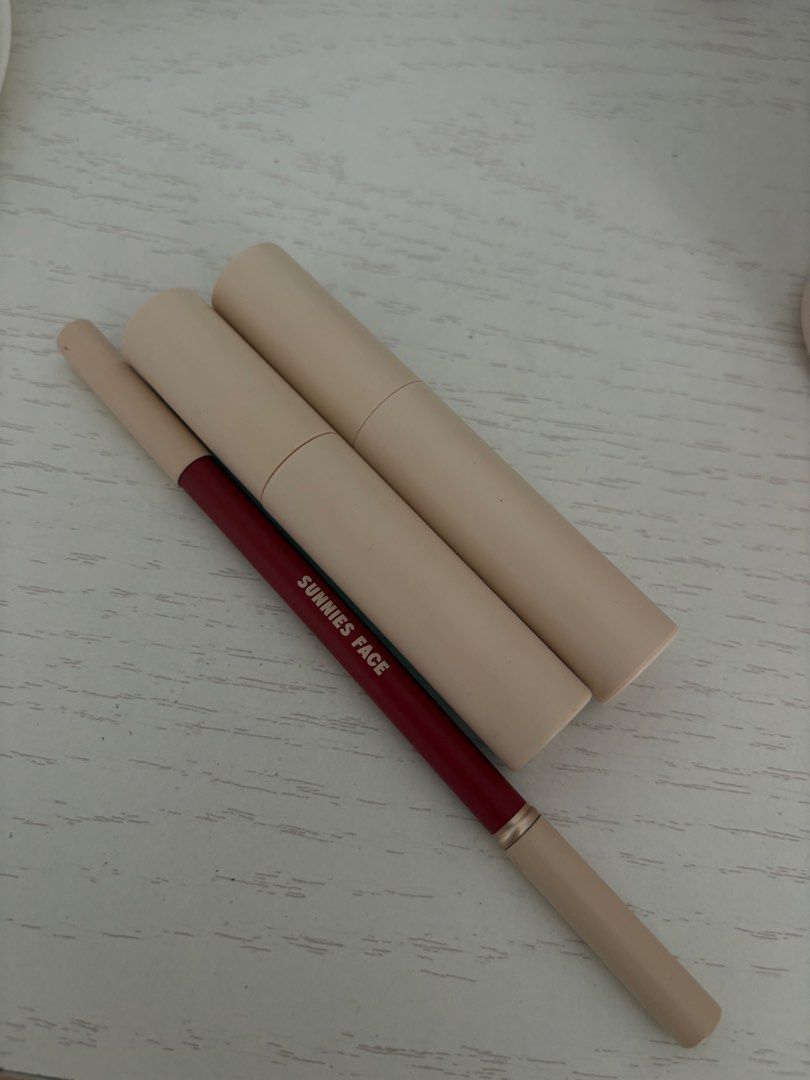 Bundle (sunnies) (Category: Makeup) located in Santa Rosa. Submitted by shopwithelle11 (Listing ID 1460540917, Image 1). Description: - liptints 2-3x used only - lip tracer sharpened once.