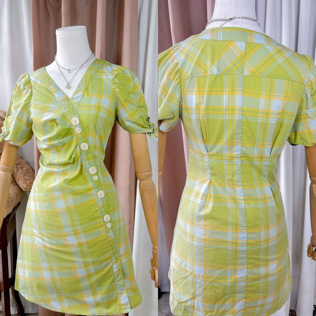 Cache Cache - Puff Sleeve Dress S-M (Category: Dresses) located in General Trias. Submitted by Ashantyscollezion (Listing ID 1460693709, Image 3). Description: ✏️ 𝘒𝘪𝘯𝘥𝘭𝘺 𝘕𝘰𝘵𝘦: - 𝘗𝘭𝘦𝘢𝘴𝘦 𝘤𝘩𝘦𝘤𝘬 𝘢𝘭𝘭 𝘥𝘦𝘵𝘢𝘪𝘭𝘴 𝘪𝘯 𝘵𝘩𝘦 𝘤𝘢𝘱𝘵𝘪𝘰𝘯𝘴. - 𝘋𝘪𝘮𝘦𝘯𝘴𝘪𝘰𝘯𝘴 𝘢𝘭𝘳𝘦𝘢𝘥𝘺 𝘰𝘯 𝘵𝘩𝘦 𝘱𝘩𝘰𝘵𝘰. -𝘱𝘦𝘵𝘵𝘪𝘤𝘰𝘢𝘵, 𝘳𝘪𝘣𝘣𝘰𝘯 𝘢𝘯𝘥 𝘰𝘵𝘩𝘦𝘳 𝘴𝘵𝘺𝘭𝘪𝘯𝘨 𝘪𝘵𝘦𝘮𝘴 𝘢𝘳𝘦 𝘯𝘰𝘵 𝘪𝘯𝘤𝘭𝘶𝘥𝘦𝘥. 𝘍𝘰𝘳 𝘧𝘭𝘢�