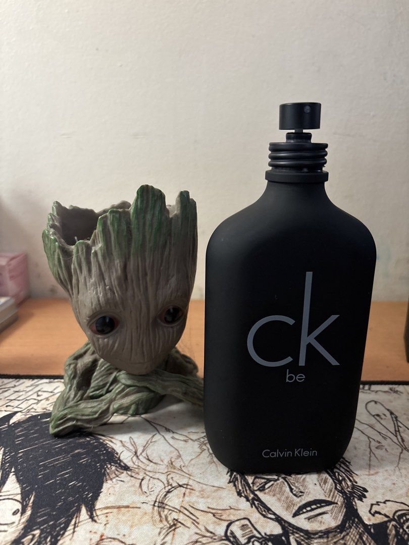 Calvin Klein Be Eau de Toilette 200ml (Category: Fragrance & Deodorants) located in Manila. Submitted by mjmtria (Listing ID 1460561541, Image 3). Description: Top notes are Lavender, Green Notes, Bergamot, Mint, Juniper and Mandarin Orange; middle notes are Green Grass, Jasmine, Peach, Freesia, Magnolia and Orchid; base notes are Musk, Sandalwood, Cedar, Vanilla, Amber and Opoponax..