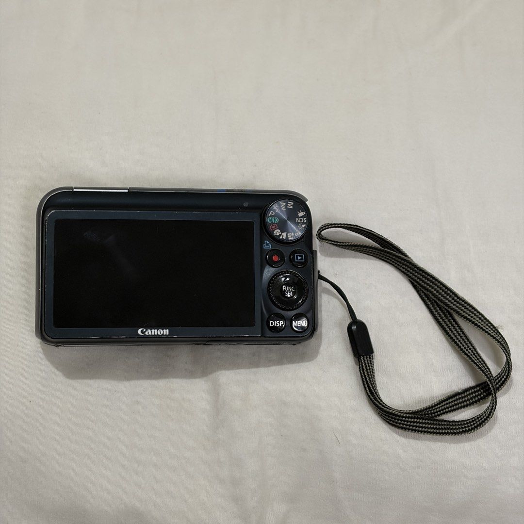 Canon Powershot SX210 IS (Category: Cameras) located in Manila. Submitted by rmatic12350011 (Listing ID 1460565113, Image 1). Description: FOR SALE: Canon Powershot sx210 IS 7,999 php [Negotiable; Send me your offers!] - can also swap/trade Details: • 14x Optical Zoom Lens • 28mm Wide-Angle Lens • Optical Image Stabilization (IS) • 3.0” LCD Screen • 720p HD Video Recording • Smart Auto Mode • Face Detection • SD/SDHC/SDXC Memory Card Compatible B