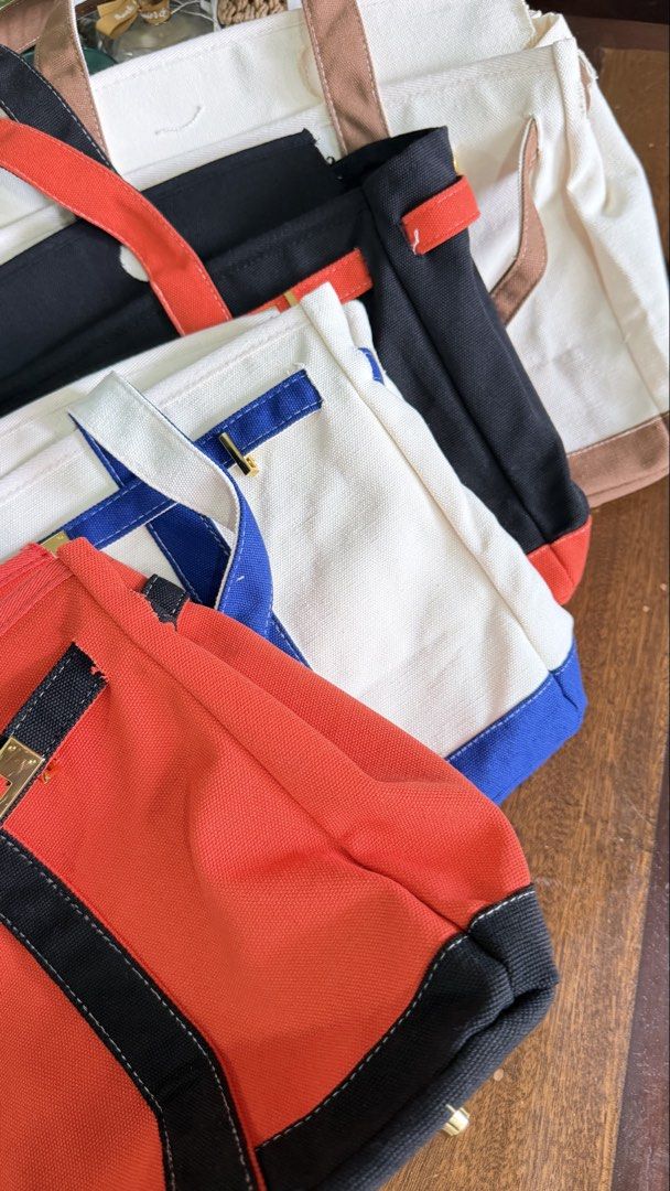 Canvas boatkin bag (Category: Tote Bags) located in Valenzuela. Submitted by dees.corner (Listing ID 1460629154, Image 3). Description: 4pcs available for each color .
