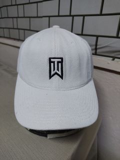 (Category: ) located in . Submitted by ek_thriftstore90 (Listing ID 1460529066, Image 1). Description: .