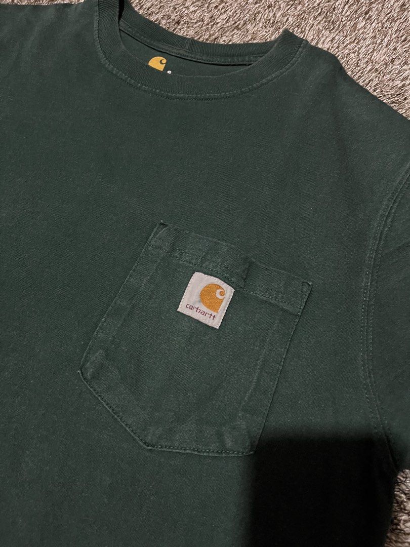 carhartt hunter green (Category: Activewear) located in Marawi City. Submitted by fixation_05 (Listing ID 1460630453, Image 2). Description: k87 hunter green excellent new pocket tee work wear shirt 21/28.