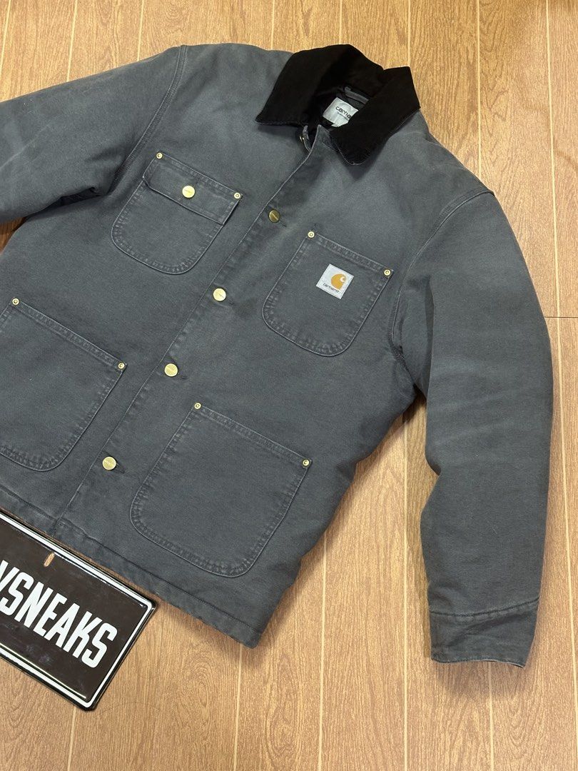 Carhartt OG Chore Coat (Category: Coats, Jackets and Outerwear) located in San Juan City. Submitted by jmavsneaks.2016 (Listing ID 1460701786, Image 3). Description: For Sale: Carhartt OG Chore Coat Small (Fits L-XL) Used Once Good as new Bought it in Switzerland (Not Thrifted) Message us for more information 📩 Contact number: 09264061372 📞 Payment Via: Bpi/Bdo/Metrobank/Paymaya/Gcash/ 💰 Pick up Location: San juan city Can do Lalamove/Grab/Ang