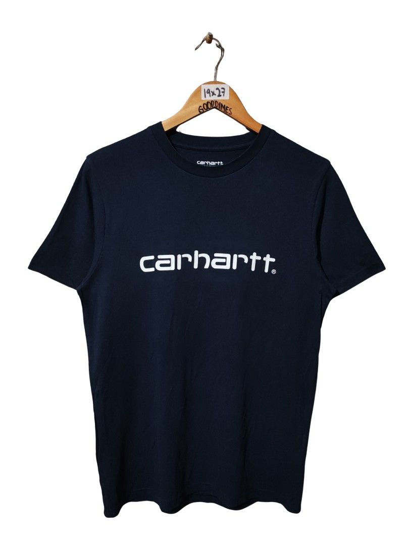 CARHARTT WIP CHEST SCRIPT LOGO TEE (Category: Tshirts & Polo Shirts ) located in Iloilo. Submitted by gooddimes (Listing ID 1460699984, Image 1). Description: Carhattt WIP Chest Script Logo Tee Authentic Size on tag: XS Dimes: 19Wx27L Issue/s: None, Color rate: 10/10 Like new condition ₱1,299 Reminders: - All items are thrifted, please manage your expectations - Color may vary due to lighting - Please wash before using the item - Due to different