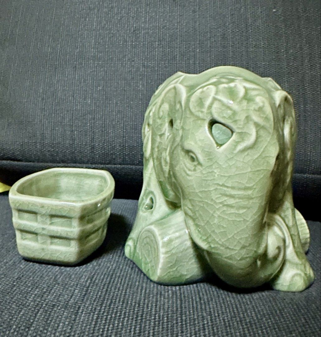 Ceramic Light Green Ceramic Elephant Essential Oil Diffuser, Aromatherapy Burner (Category: Other Home Decor) located in Quezon City. Submitted by shopaholic.kart2021 (Listing ID 1460656034, Image 3). Description: -Decorative ceramic oil burner in a light green color with elephant design. -Place the aromatic oil of your choice on top and a tea light on the bottom. With the temperature the oil will release its aroma and it will spread in the space