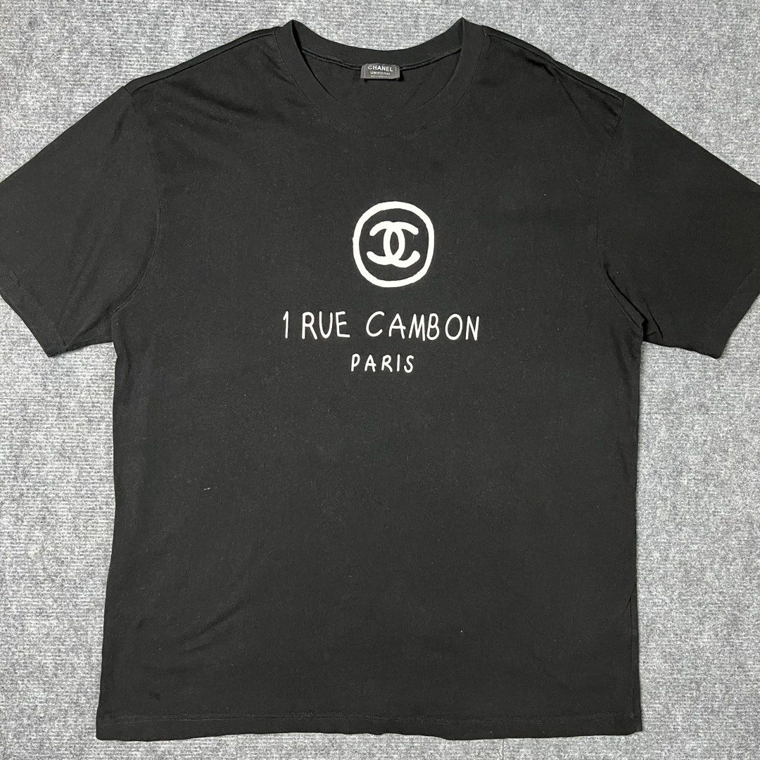 Chanel t shirt (Category: Tshirts & Polo Shirts ) located in Kadingilan. Submitted by tejaresnick (Listing ID 1460510261, Image 1). Description: Excellent condition Issue lints in print Color rate 9.5/10.