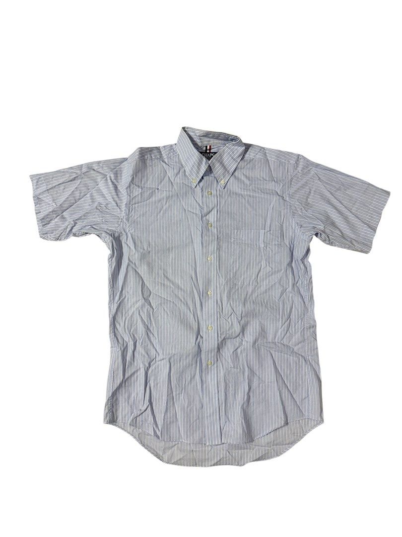 CHAPS (Category: Formal Shirts) located in Alor Gajah. Submitted by famyechoes (Listing ID 1460656180, Image 1). Description: P20.5 L28.