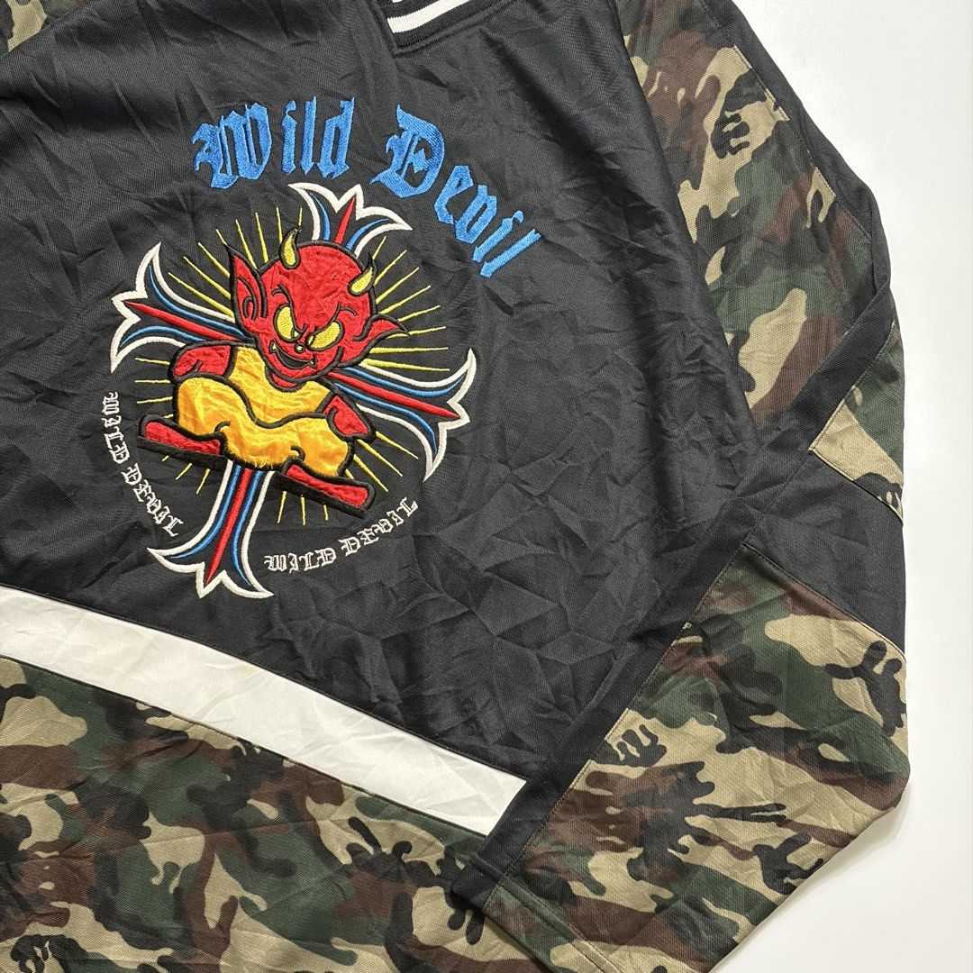Cheeky Gang Devil Long Sleeve Jersey (Category: Coats, Jackets and Outerwear) located in Makati City. Submitted by tulakngdamit.ph (Listing ID 1460621056, Image 3). Description: WTS! Cheeky Gang Devil Camo Jersey Width: 23 Inches Length: 30 Inches Excellent.