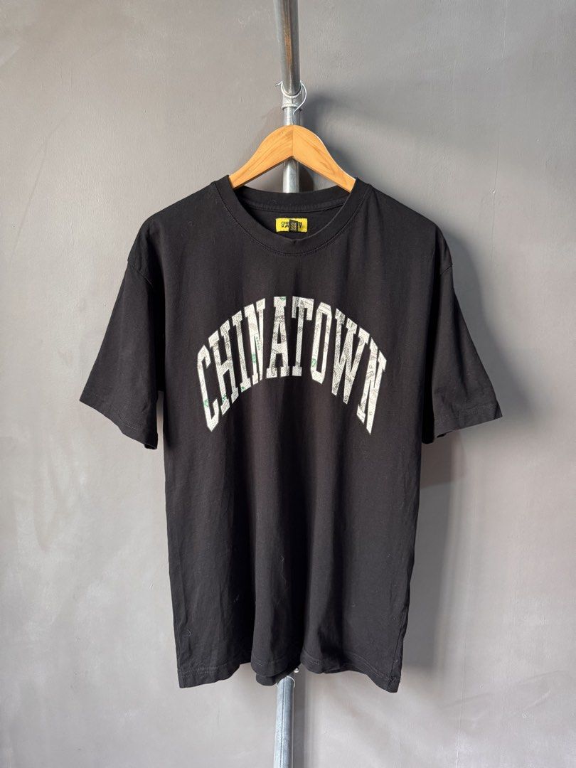 Chinatown Market - Black Tshirt (Category: Tshirts & Polo Shirts ) located in Cabuyao City. Submitted by _streetflavor (Listing ID 1460619650, Image 1). Description: Chinatown Market - Black Tshirt Excellent Size: large Length: 29.5 Width: 22 -880 pesos Dm.
