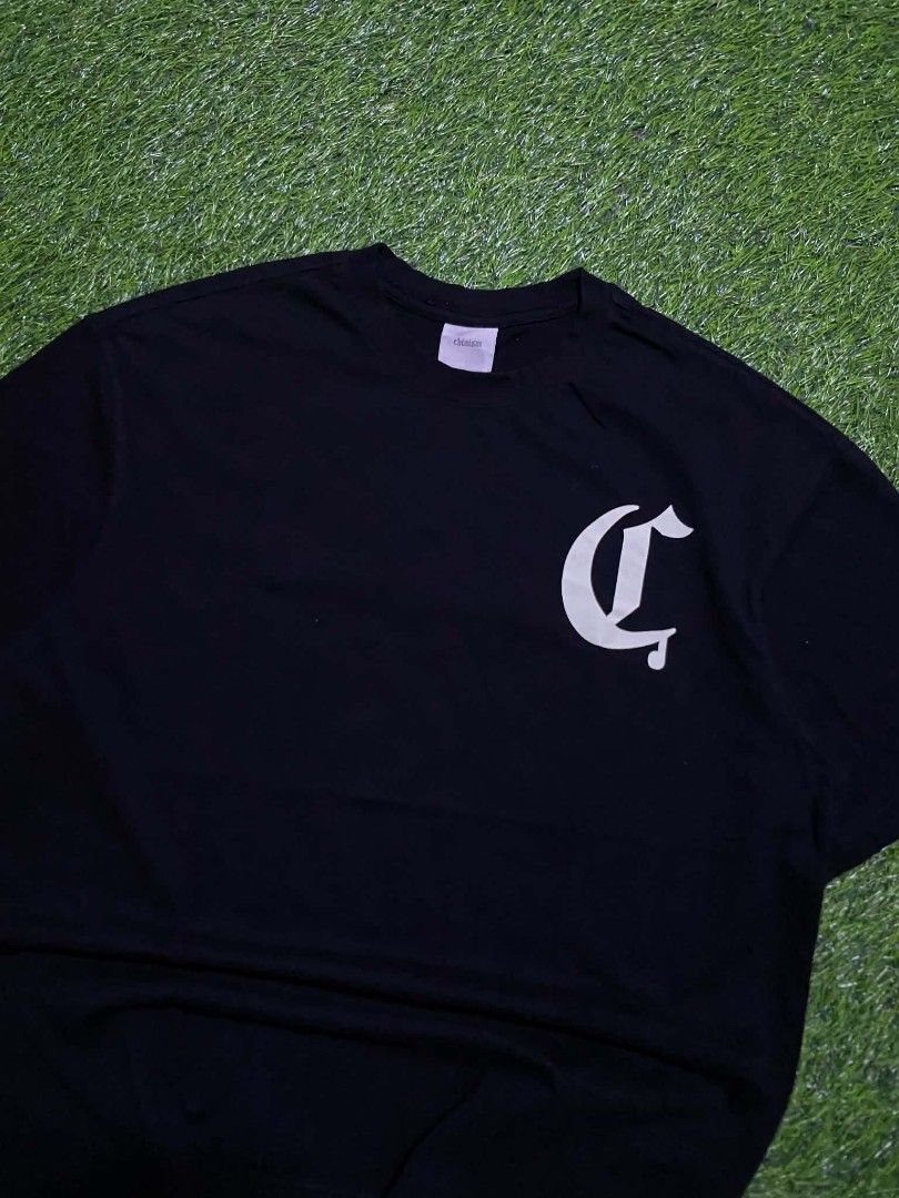 CHINISM (Category: Tshirts & Polo Shirts ) located in Manila. Submitted by franzenbal30332 (Listing ID 1460668714, Image 2). Description: CHINISM SIZE L WIDTH - 22 LENGTH - 27 COLOR RATE 9.5 EXCELLENT CONDI NO ISSUE.