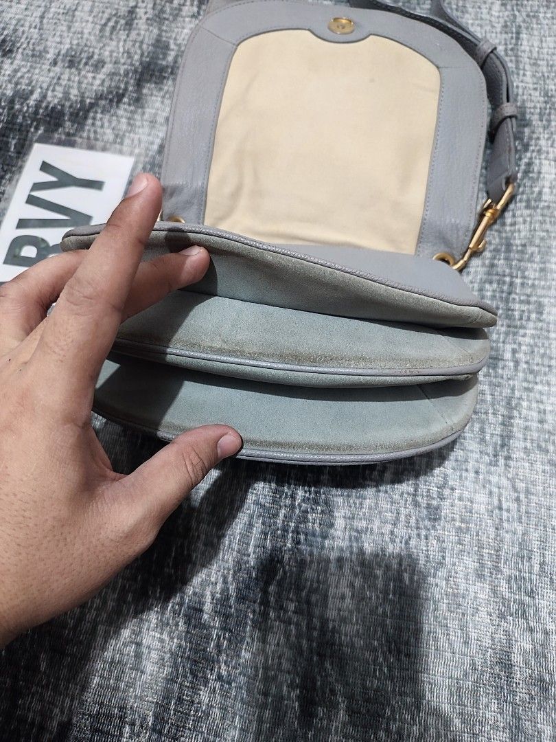 Chloe (Category: Luxury Bags & Wallets) located in Cebu City. Submitted by haryvyylyynn (Listing ID 1460670290, Image 3). Description: Chloe 1450 Pm sa ibang pics.