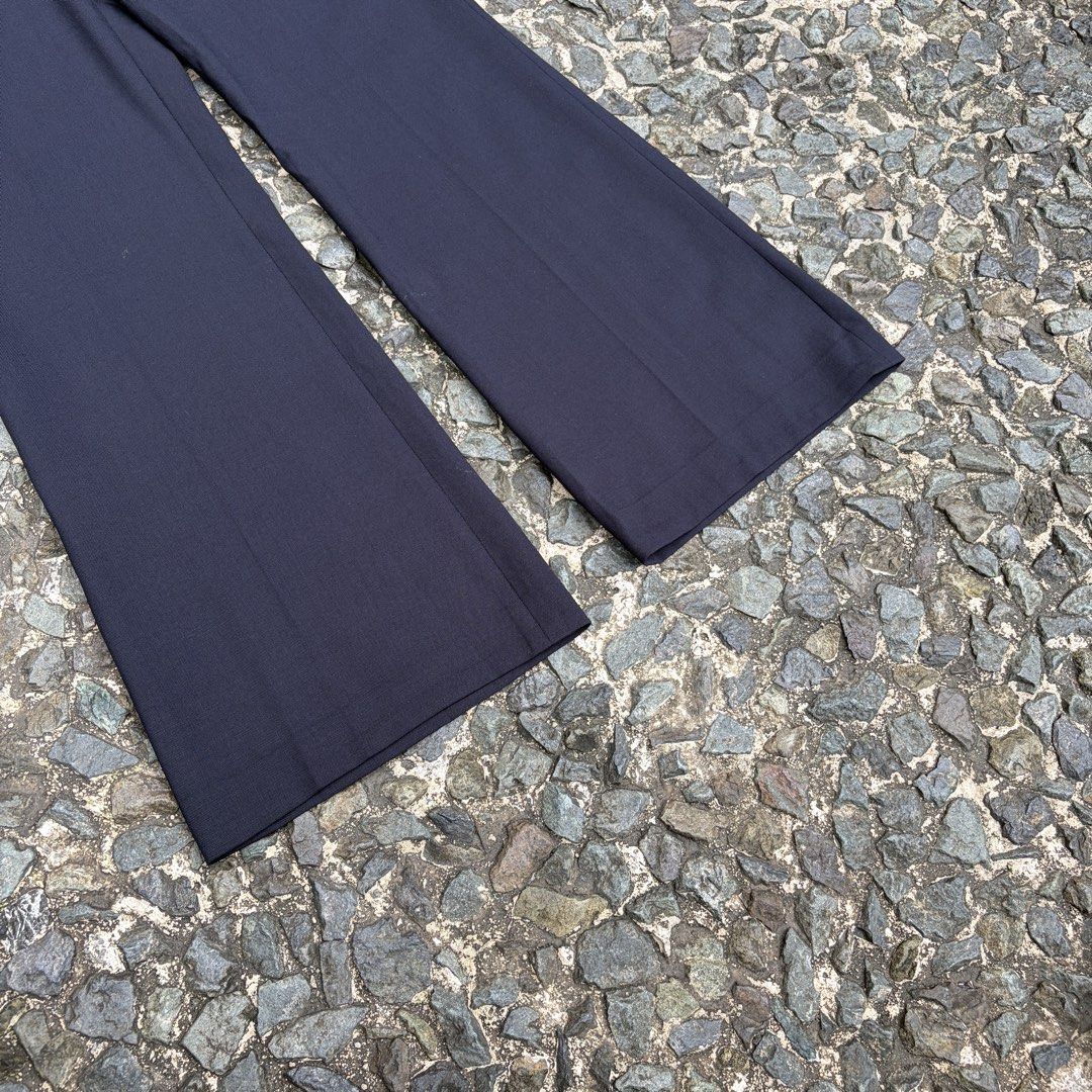 Chloe Abyss Blue Flared Pants (Category: Other Bottoms) located in Manila. Submitted by stablesource (Listing ID 1460680495, Image 3). Description: Chloe Abyss Blue Flared Pants Size 36 Dimension: 29 Waist 37.5 Full Length 9 Leg Opening Excellent Kindly Check All Details Before Purchase🤝.