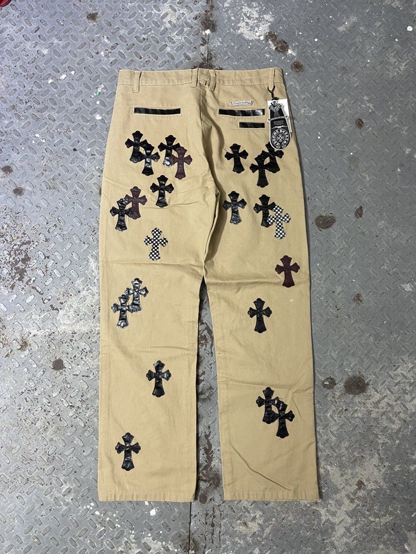 Chrome hearts (Category: Jeans) located in Manila. Submitted by mine2ownit (Listing ID 1460546801, Image 2). Description: Chrome hearts pants 30-34 Brand new Loc manila.