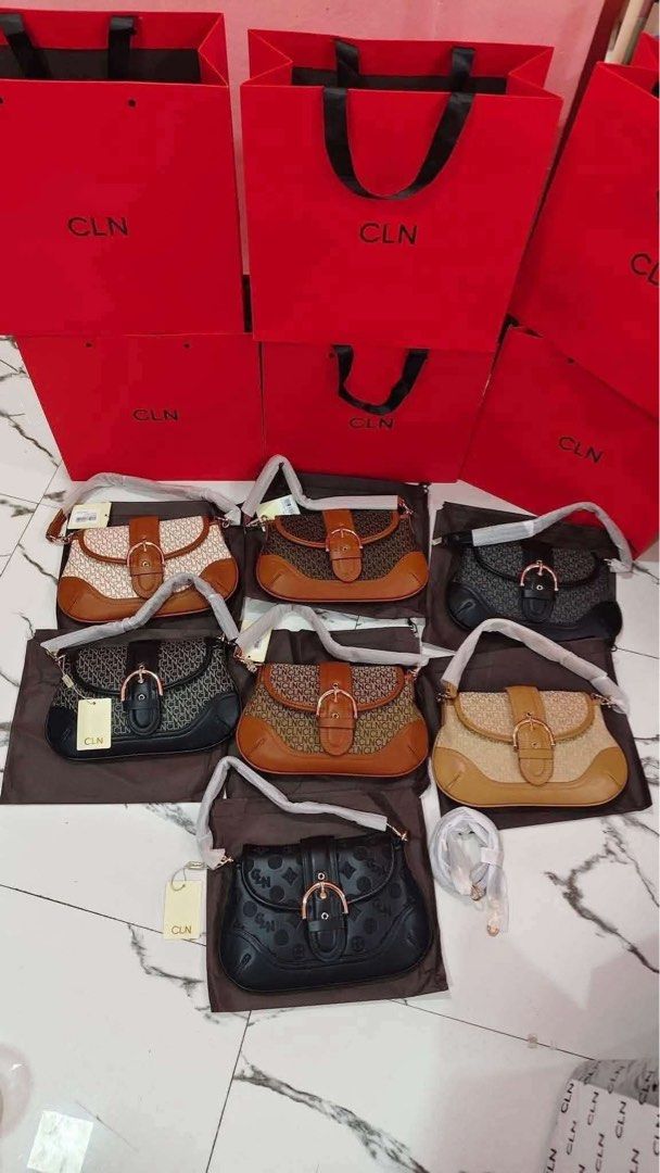 CLN Rivia Shoulder/Crossbody Bag (Category: Shoulder Bags) located in San Vicente. Submitted by lhycha_shop (Listing ID 1460691041, Image 2). Description: .
