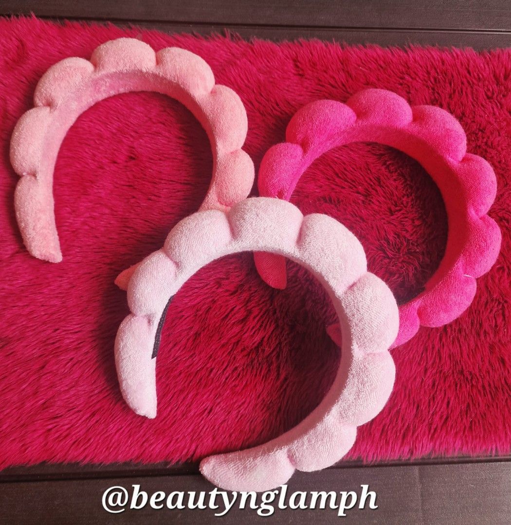 Cloud Bubble Headband (Pink Series) (Category: Hair) located in Quezon City. Submitted by floreskari78555 (Listing ID 1460573482, Image 1). Description: ​☁️ Cloud Bubble Headband — Pink Series ☁️ (Available in: Dark Pink, Light Pink, & Flamingo Pink) ​Perfect for corporate giveaways, event souvenirs, skincare kits, and special freebies! 🎁✨ ​💯 Available On-Hand! 📩 DM us to check the available quantity per color. ​✔️ Mall Supplier & Accredited S
