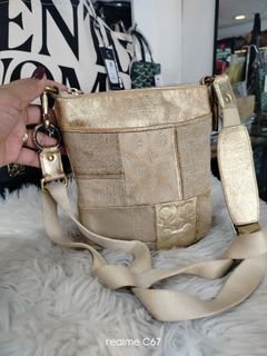 (Category: ) located in . Submitted by Mike23MattPreloved (Listing ID 1460544261, Image 1). Description: .