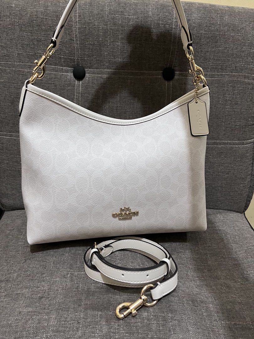 Coach Laurel from Hawaii (Category: Shoulder Bags) located in Manila. Submitted by zencat.93bfa9 (Listing ID 1460540910, Image 1). Description: In excellent condition package from Hawaii.