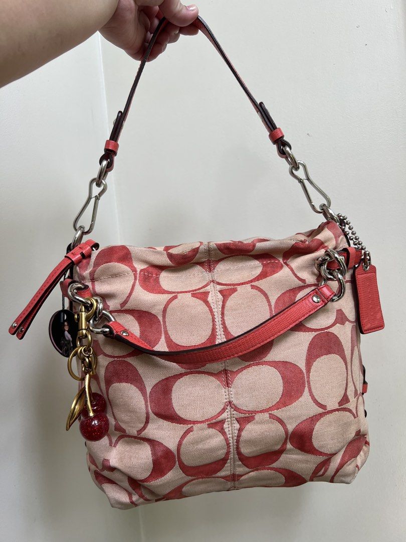 Coach ottoman brooke (Category: Luxury Bags & Wallets) located in Cagayan de Oro. Submitted by kc_missy (Listing ID 1460515173, Image 1). Description: .