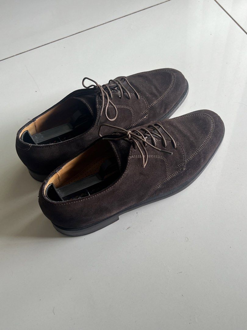 Cole Haan Suede Laced loafers (Category: Casual Shoes) located in Manila. Submitted by alfonsci (Listing ID 1460543763, Image 3). Description: Used only twice Size 8.5 .