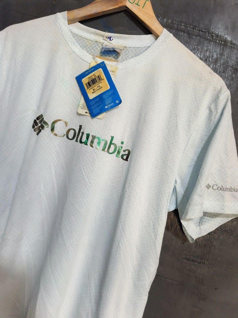 Columbia Drifit (Category: Activewear) located in Tacurong. Submitted by lyjetbrandedfinds_1827 (Listing ID 1460524323, Image 2). Description: large.
