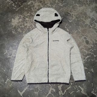 (Category: ) located in . Submitted by sangkalamsthrift88 (Listing ID 1460532809, Image 1). Description: .