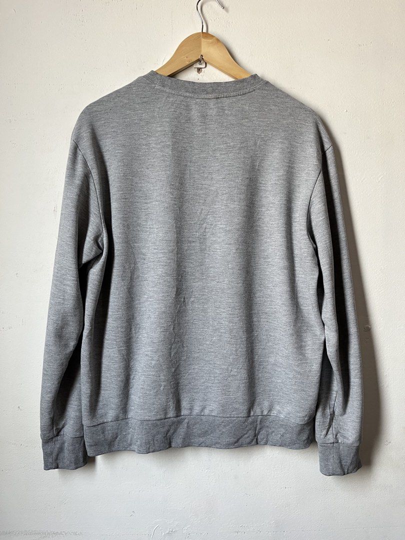 Columbia men's crewneck fleece pullover (Category: Formal Shirts) located in Cagayan de Oro. Submitted by vigo999 (Listing ID 1460605095, Image 2). Description: Columbia men’s crewneck fleece pullover Size M Condition: Excellent Color rate: 10/10 No issues Dimes: 21x25 .