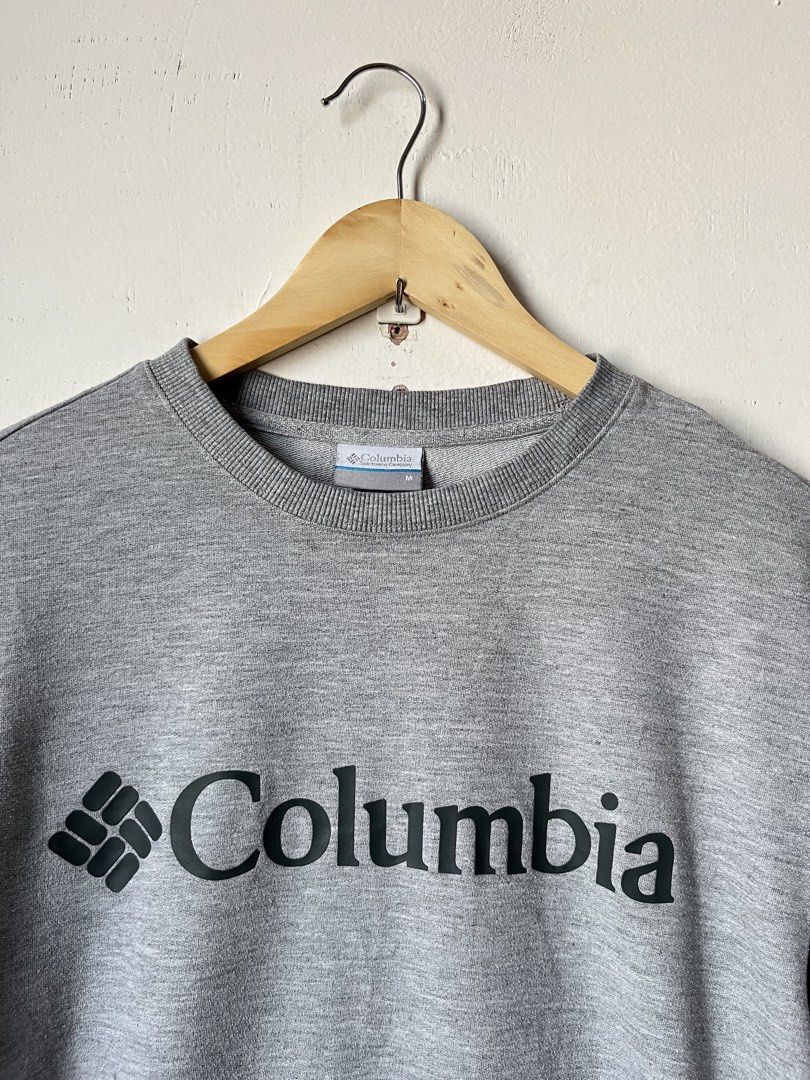 Columbia men's crewneck fleece pullover (Category: Formal Shirts) located in Cagayan de Oro. Submitted by vigo999 (Listing ID 1460605095, Image 3). Description: Columbia men’s crewneck fleece pullover Size M Condition: Excellent Color rate: 10/10 No issues Dimes: 21x25 .