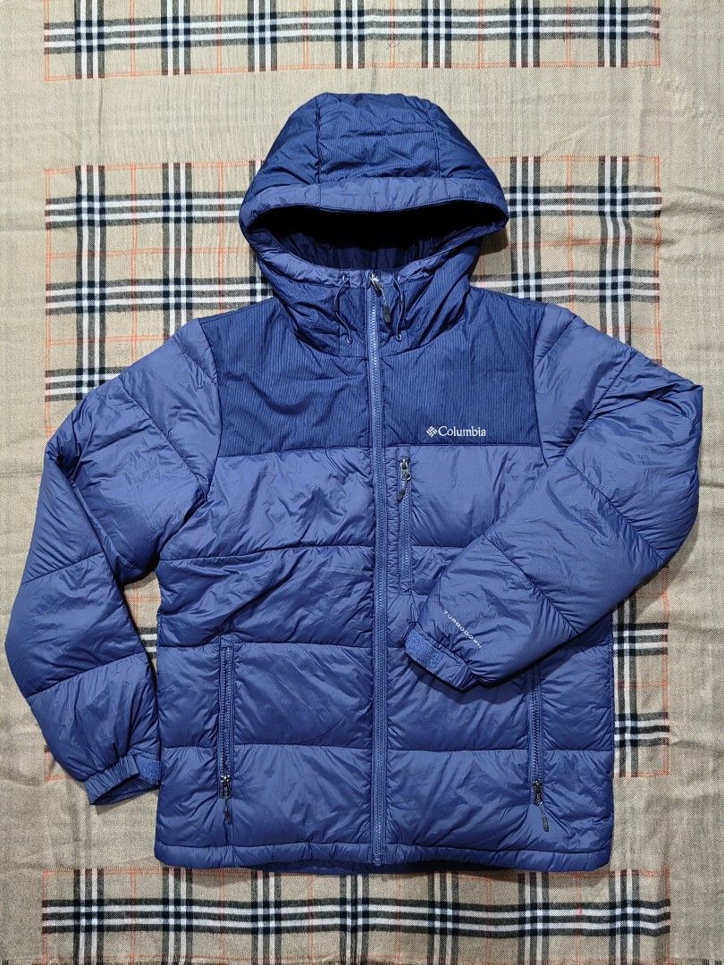 COLUMBIA OMNI-HEAT (Category: Coats, Jackets and Outerwear) located in Baguio. Submitted by curated_luxe_brandeds (Listing ID 1460677512, Image 1). Description: COLUMBIA OMNI-HEAT DIMENSION :L28 X W23 FITS LARGE MENS FITS XL WOMENS SEE PICS FOR DETAILS EXCELLENT CONDITION COLOR MAY VARY DUE TO LIGHTING MOP BDO /GCASH NO COD /COP FB PAGE /CAROUSELL : curated_luxe_brandeds FACEBOOK SELLING ACCOUNT : Esteph Colpita SA PHYSICAL STORE :STALL 324A THIR