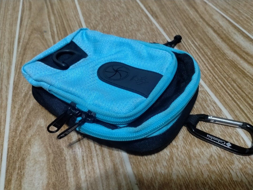 COLUMBIA POUCH BAG (Category: Belt bags, Clutches and Pouches) located in Cabuyao City. Submitted by Bike_Clothing10 (Listing ID 1460507845, Image 3). Description: READ FIRST... FOR SALE: COLUMBIA SMALL POUCH BAG Excellent Condition PRICE: 600 Fixed + SF PICK UP OR SHIPPING ONLY LOCATION: Cabuyao Laguna -NO COD/COP- MOP: GCASH COURIER: J&T PM FOR INQUIRIES...